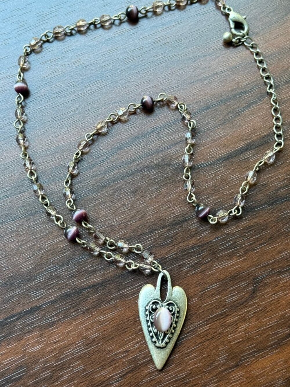 Y2K Whimsigoth Heart and Cat's Eye Bead Necklace